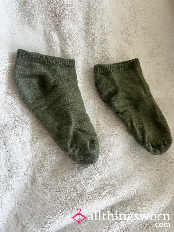 Go Green, Or Go Sniff 🤭