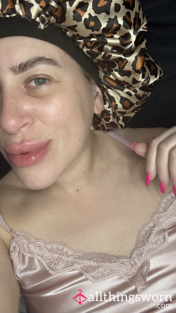 Goddess Adrianas Fav Bonnet