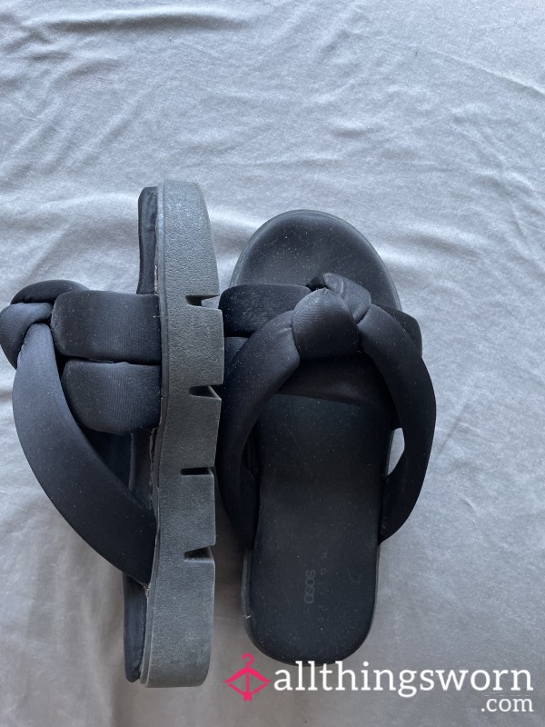 Goddess Black Sandals