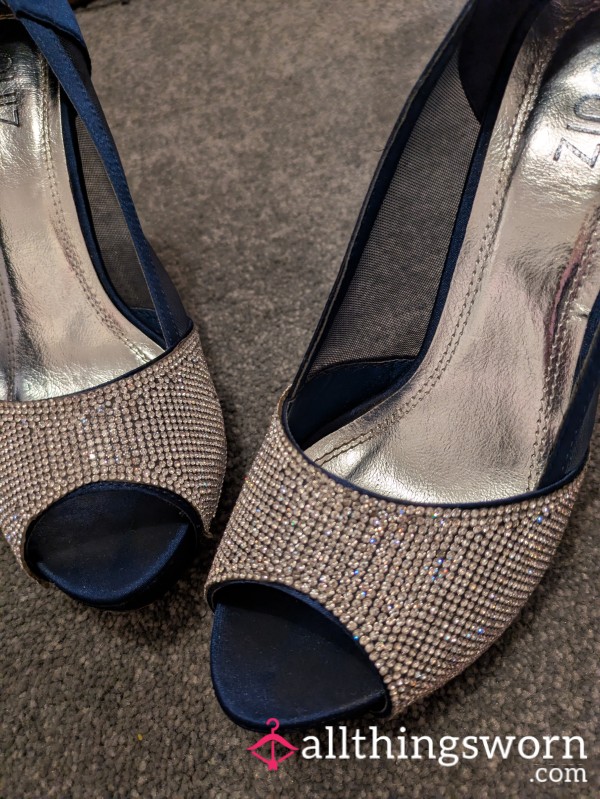 Goddess Heels – Worn & Worshipped