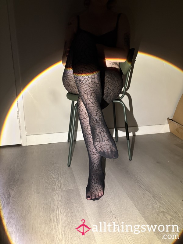 Goddess Is Going To Step On You!