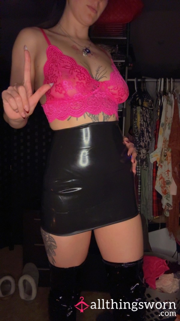 Goddess KJ Presents: ✨🤏 And 🖕✨