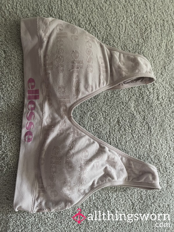 Goddess Old Lounge Bra 🍒