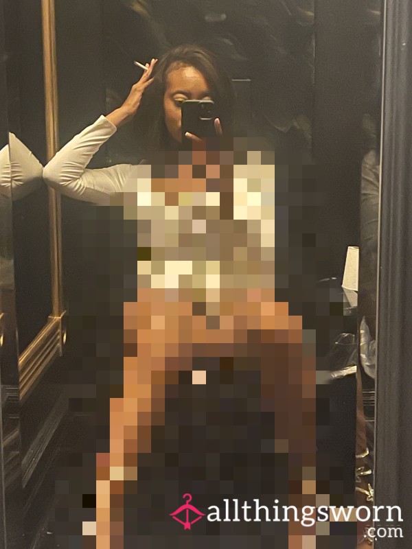 Goddess On The Toilet
