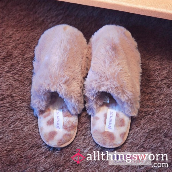 Goddess Silk Custom Service: New Pink Plush Slippers -Customization Ready