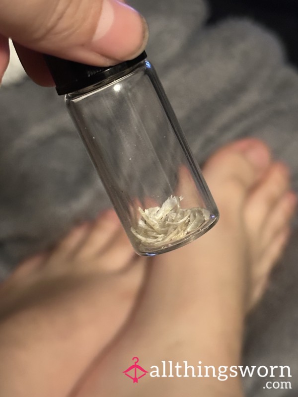 Goddess’ Toenails