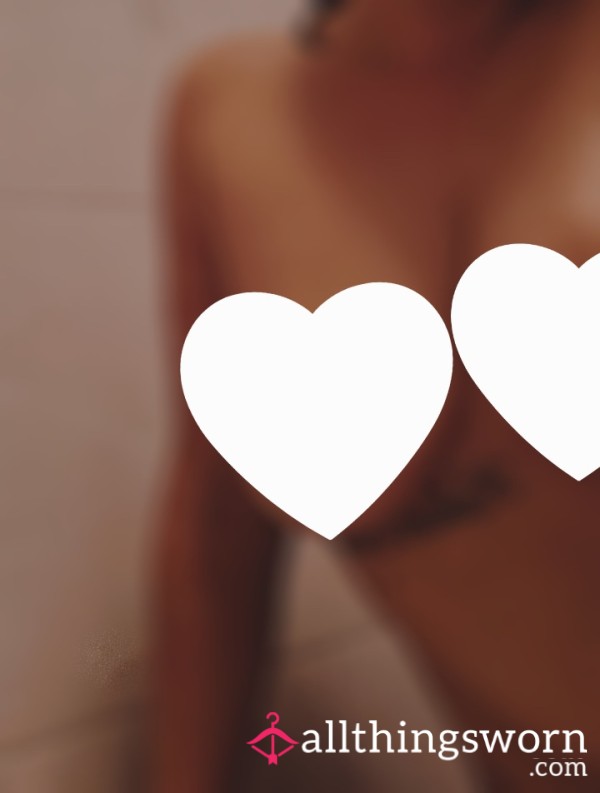 Godesses Big Beautiful Titties 😍