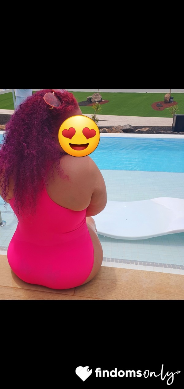Goddesses Holiday Fund ⛱️✈️🏝
