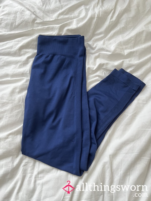Going On A Walk Leggings