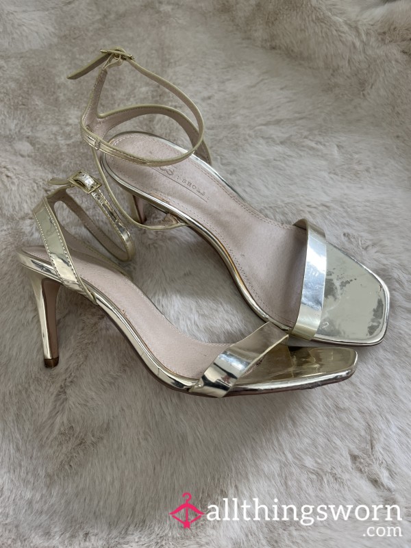 Gold Kitten Heel Sandals 👡