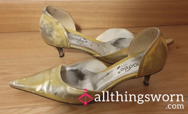 Gold Methal Office Stilettos Low Heels Toes Jam Printed