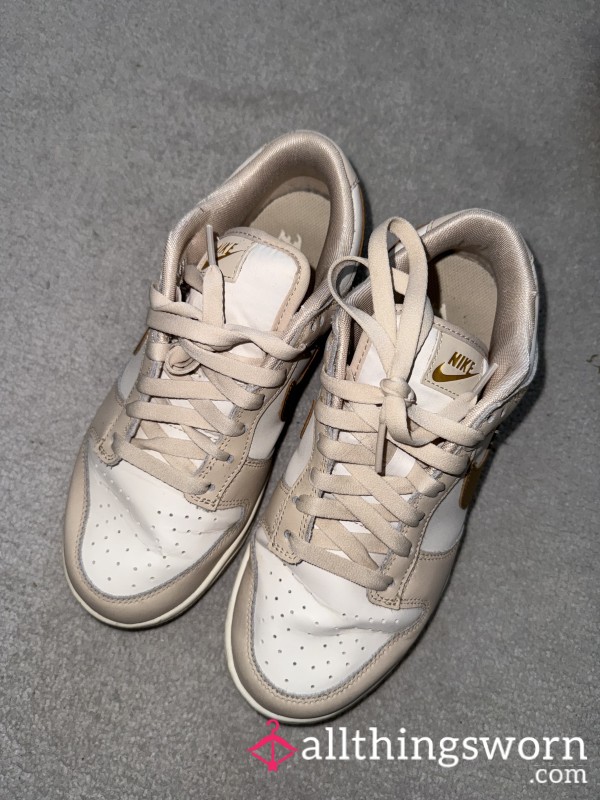 👑Gold Nike Dunks ~ Well Worn Barefoot ~ Long Walks, Nights Out, Scent Locked In | Size 5