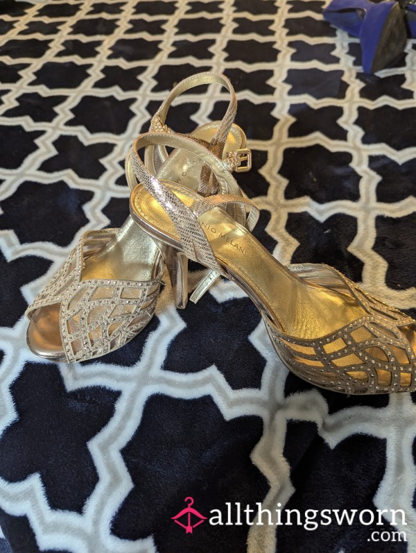 Gold Sparkles Heels