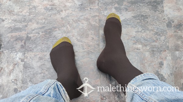 GoldToe Metropolitan Dark Brown Fancy Suit Socks.