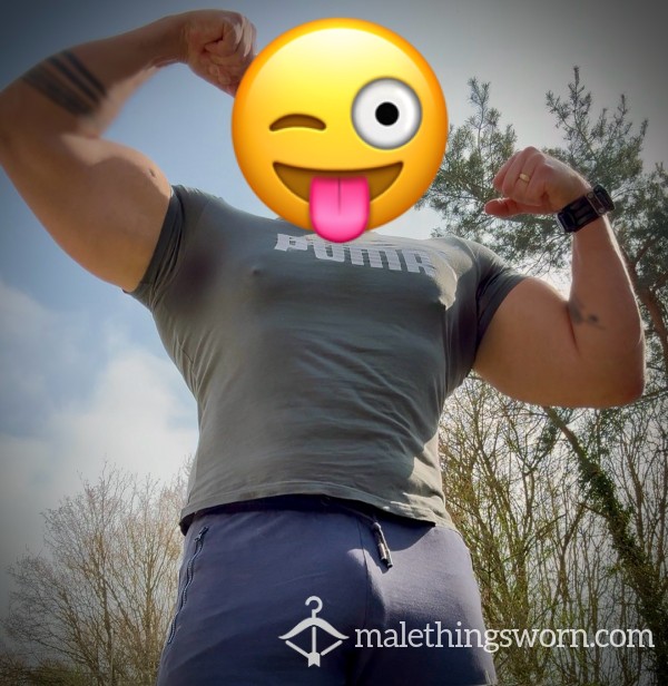 GOOD FLEX 💪🏽 FRIDAY! *** SOLD *** PUMA GREY TEE SWEATED ARMPIT SKUNK NO DEODORANT 💪🏽💧💧💧📦👃🏽🤪