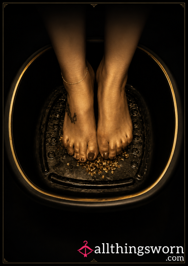 Food Foot Crush And Play