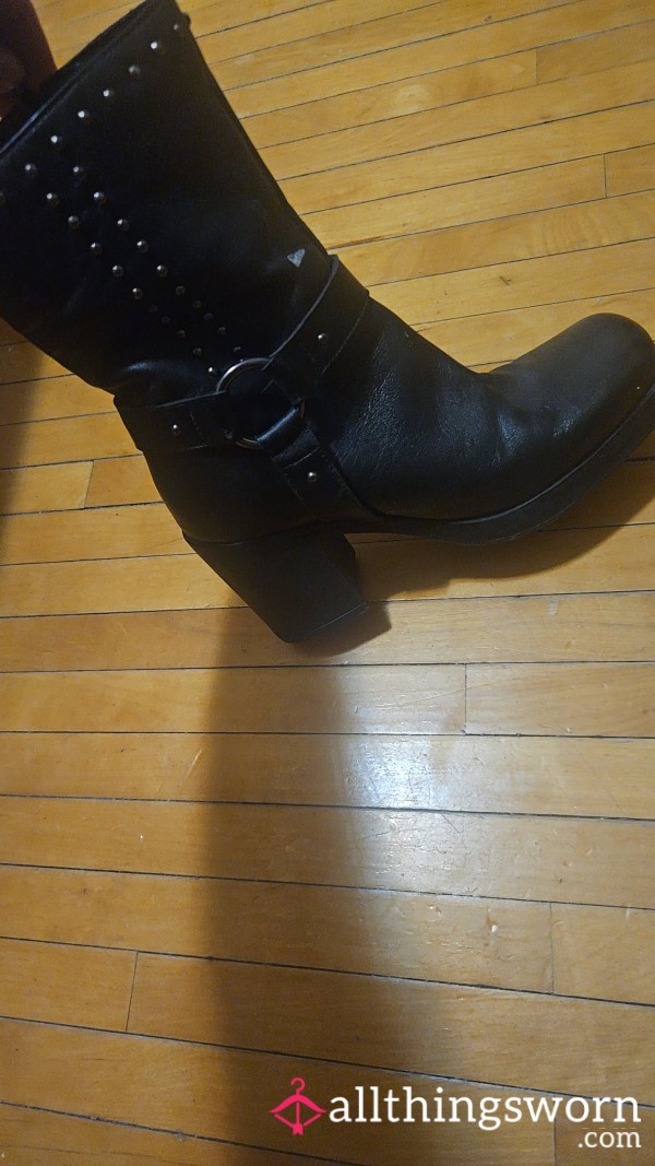 Good Stomping Boots Size 8