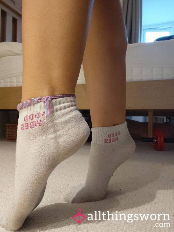 Good Vibe Ankle Socks