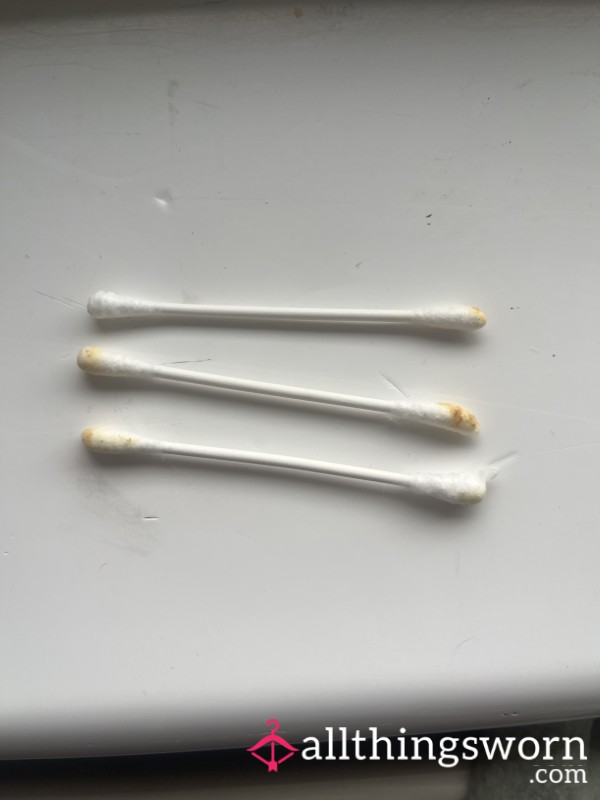 Gooey Earwax