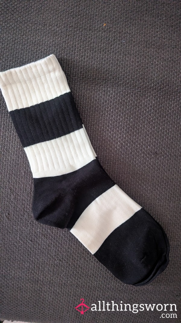 Goth Crew Socks Big Stripes  *free US Shipping*