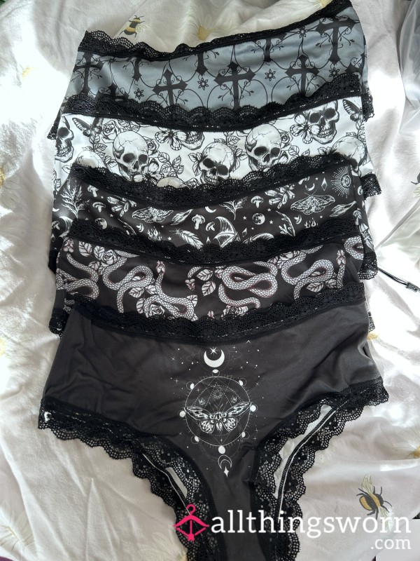 Gothic Panties ☠️