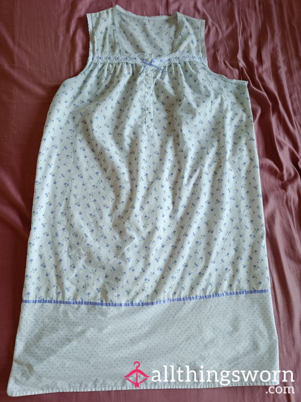 Granny-style Nightdress Worn Every Night For A Week