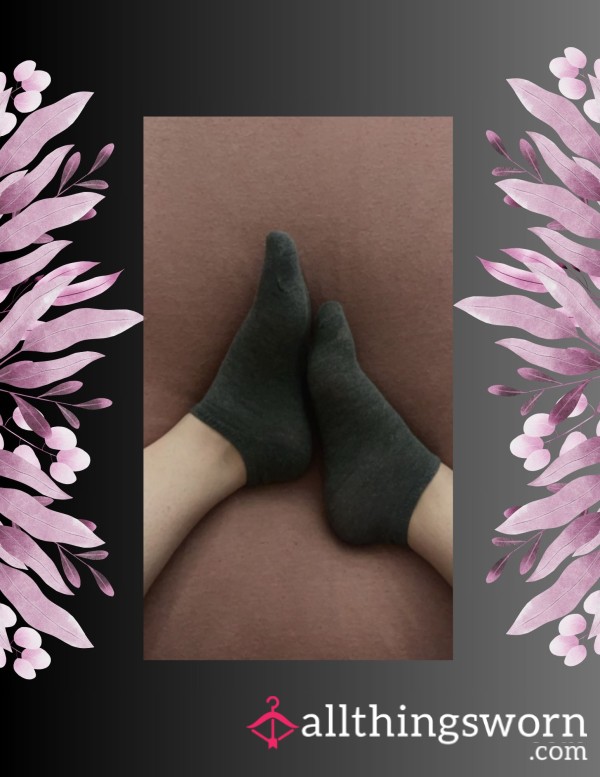 Gray Ankle Socks