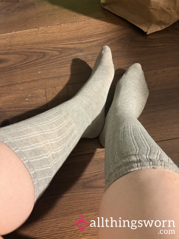 Gray Crew Socks❤️