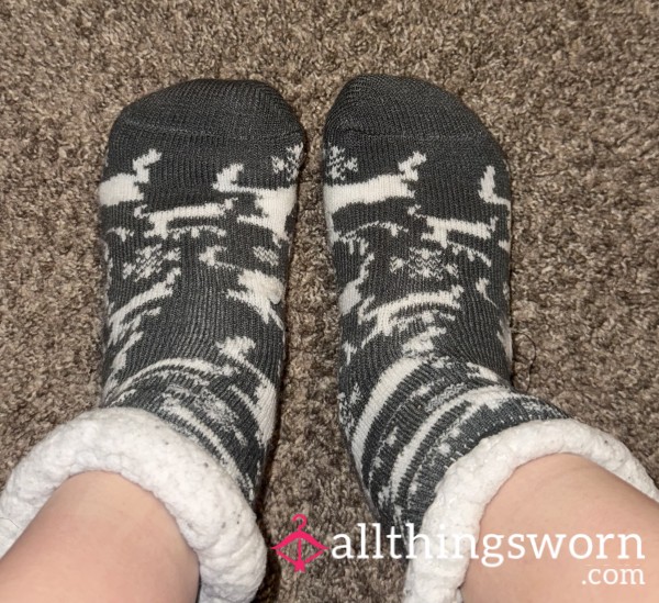Gray Fuzzy Socks🤍
