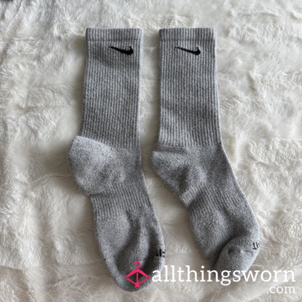 Gray Nike Dri-FIT Crew Socks