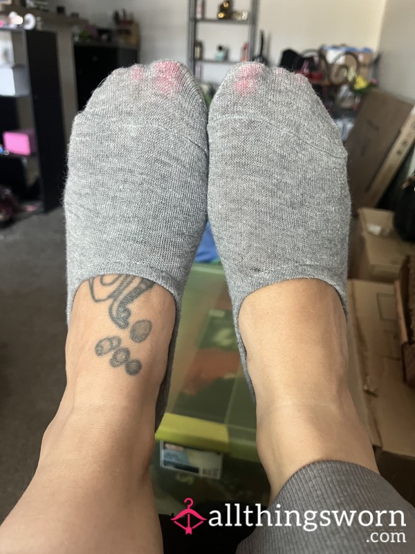 Gray No Show Socks