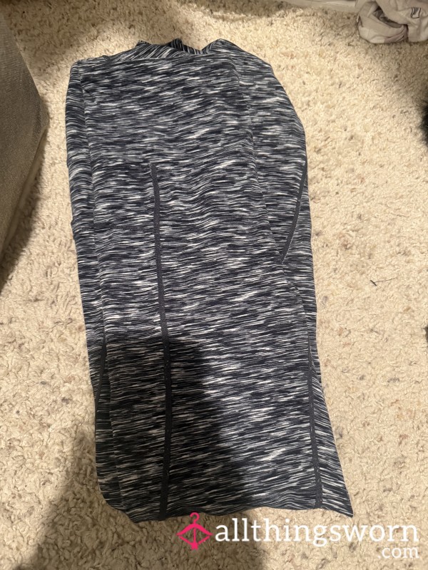 Gray Nylon Workout Leggings