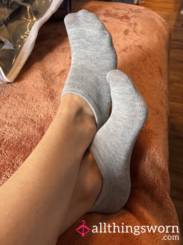 (Sold)Gray Socks