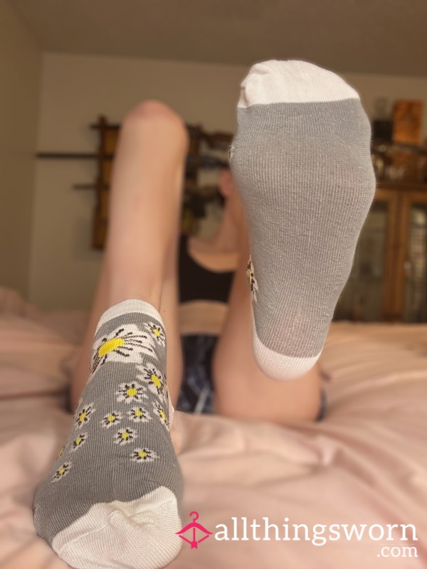 Gray & Yellow Ankle Socks