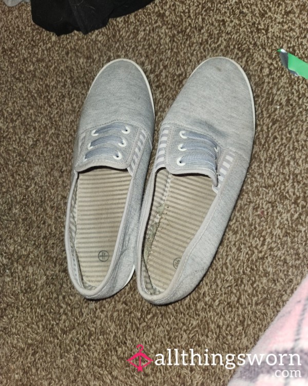 Grayish Blue Flat Shoes Size 10