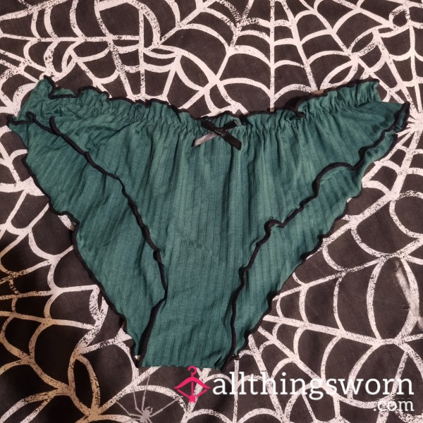 Green Cute Ruffled Ribbed Bikini Brief Panties 💚