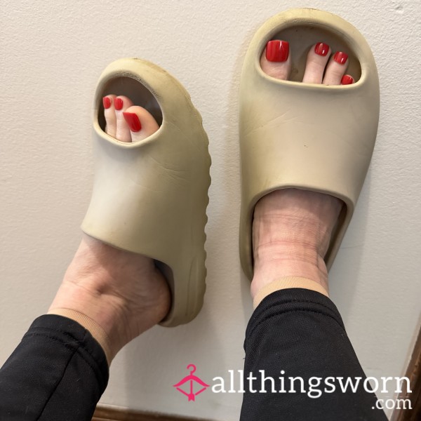 Green Ego Shoes Size 7.5 Men Or Women’s 9