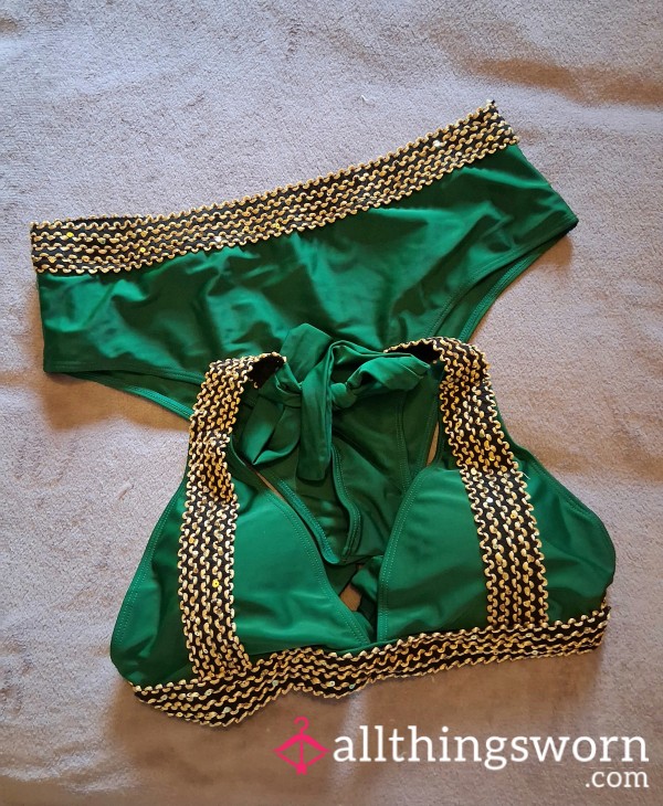 Green 💚 Gold Edged Bikini 👙