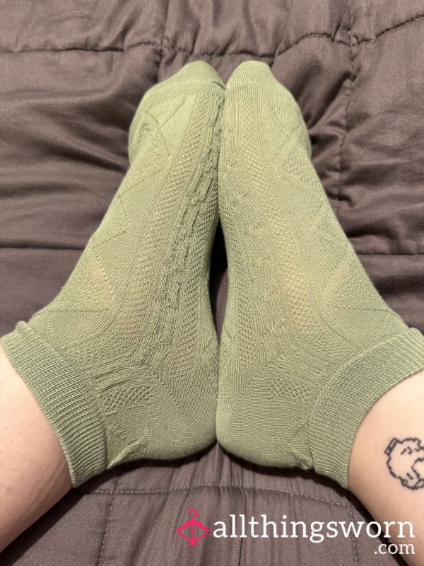 Green Knit-Style Socks