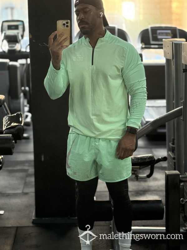 Green Nike Dri-fit Set 💦💦💦