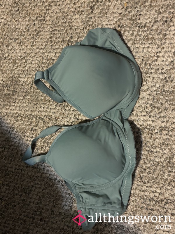 Green T Shirt Bra