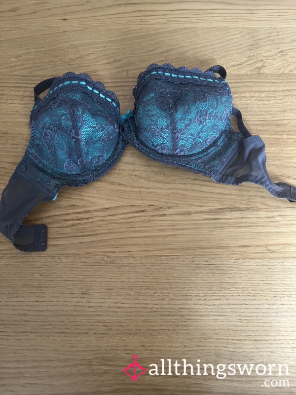 Grey And Green Lightly Padded Lace Bra 34D