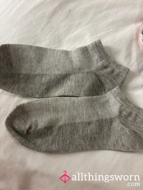 Grey Ankle Socks Ready To Be Worn