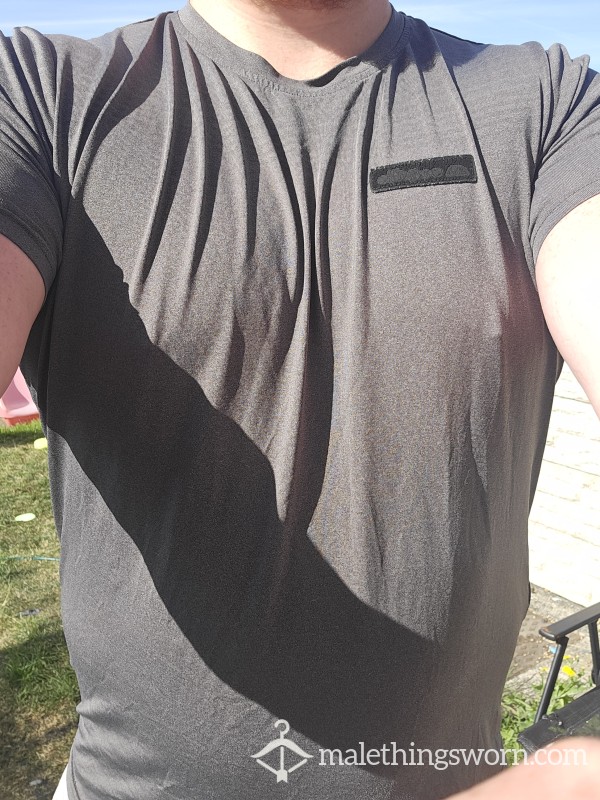 GREY ELLESSE GYM TOP SILKY