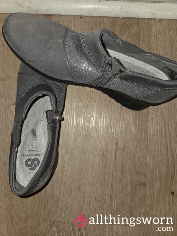 Grey Flat Dress Shoes