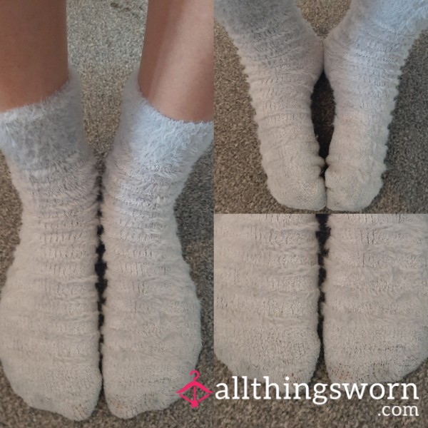 Grey Fluffy Socks Worn By T Goddess 🏳️‍⚧️😈