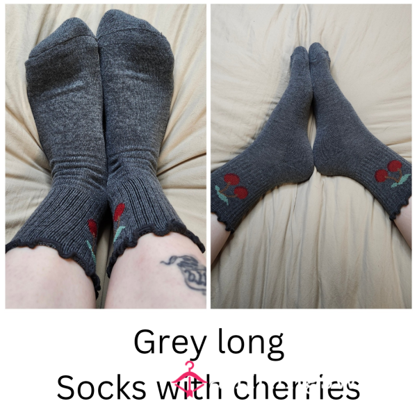 GREY LONG SOCKS WITH CHERRIES