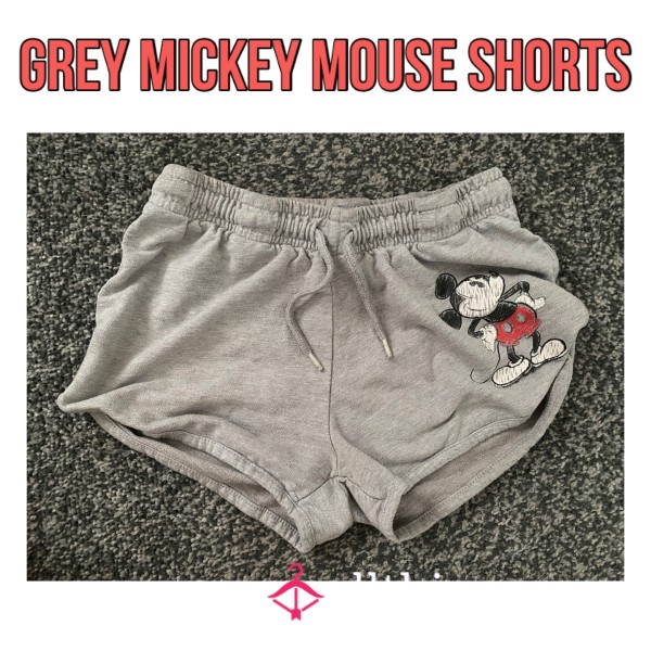 Grey Mickey Mouse Shorts🐭