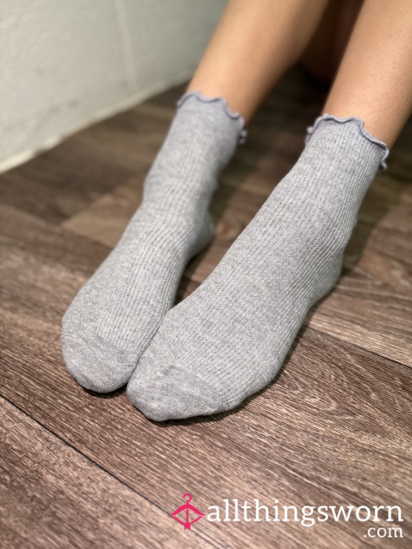 Grey Ruffled Socks