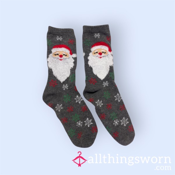 Grey Santa Crew Socks With Snowflakes And Fluffy Beard 5-Day-Wear